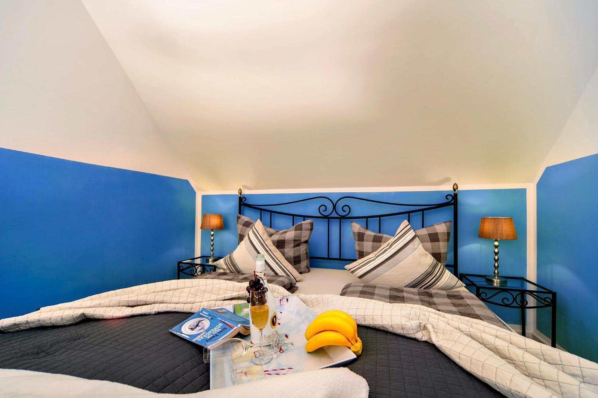 Ferienhaus Lieblingsplatz By Seeblick Ferien Oro, Direkte Wasserlage,Sauna,Kamin Ольпениц Экстерьер фото